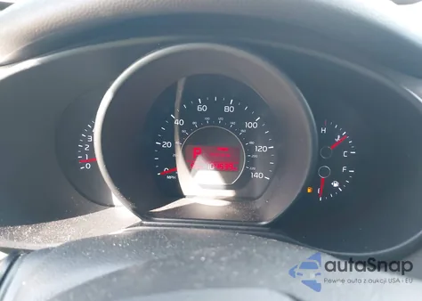 2016 Kia Soul из США, поврежденный, VIN KNDJN2A25G7824577